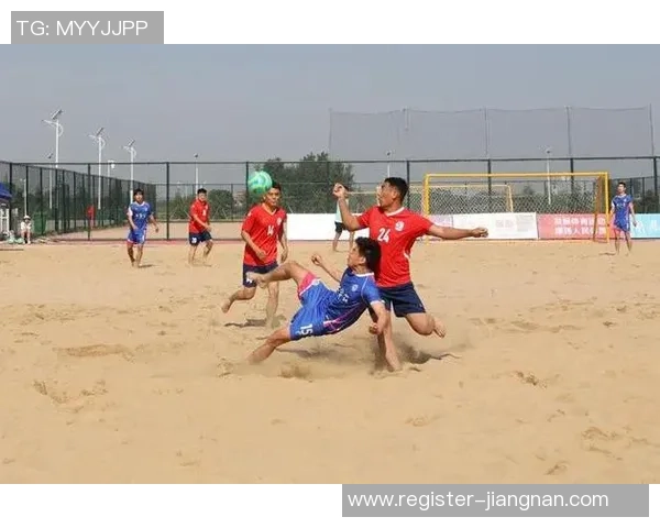 裸体沙滩足球的魅力与挑战:探索这一独特运动的文化与社交意义 裸体沙滩足球的魅力与挑战:探索这一独特运动的文化与社交意义